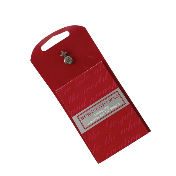 Christian World Cross Lapel Pin Silver Pewter Tone VTG Go into all the 🌎🗺️ - Picture 10 of 11